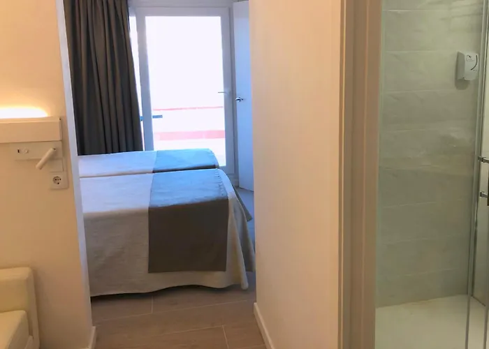 Hotel Medium Claramar