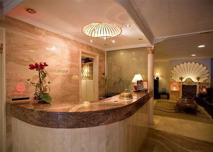 Medium Claramar Hotel