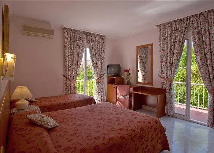 Hotel Medium Claramar 3*